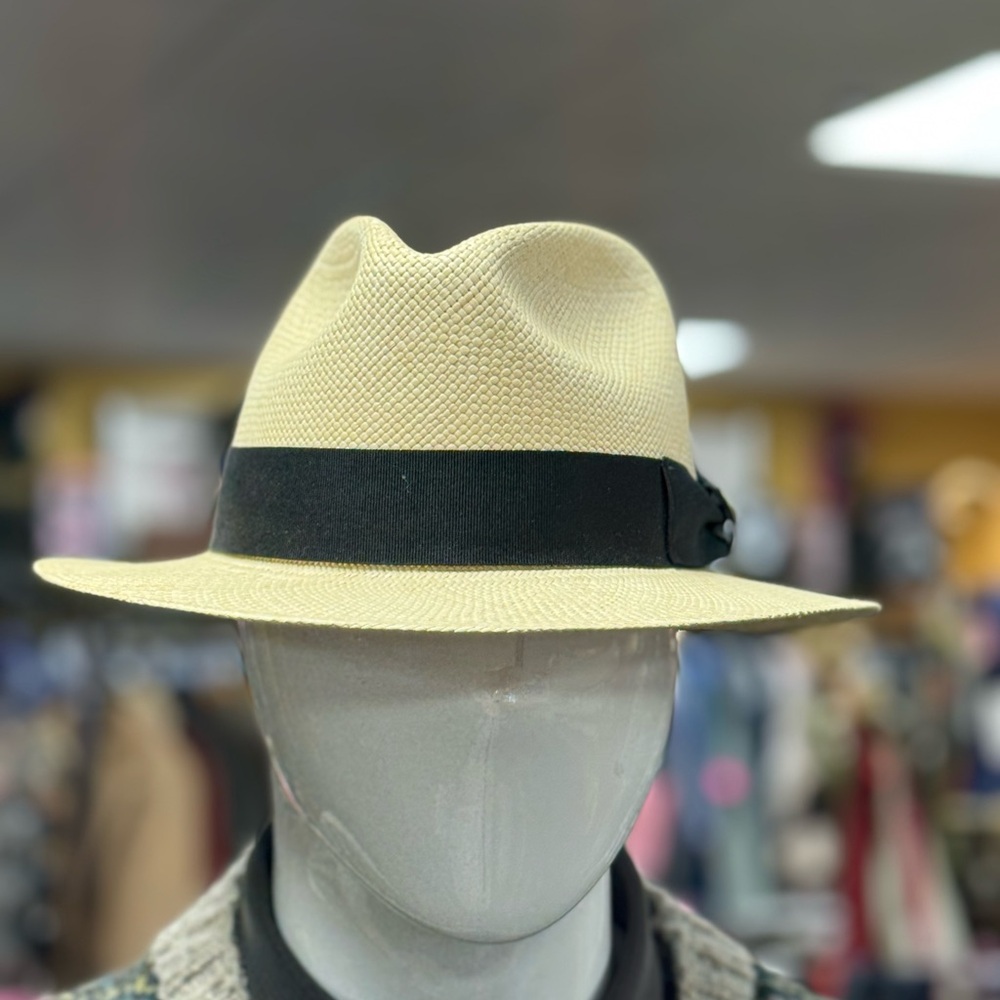 Goorin Bros Cream Hand Woven Panama Hat with Black Band